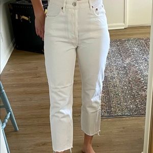 Zara Size 6 White Straight leg jeans